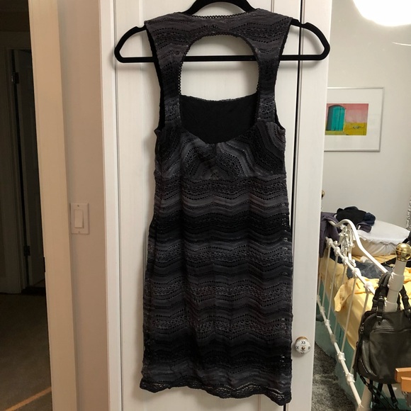 🌟 Free People bodycon cut out dress - Picture 3 of 5